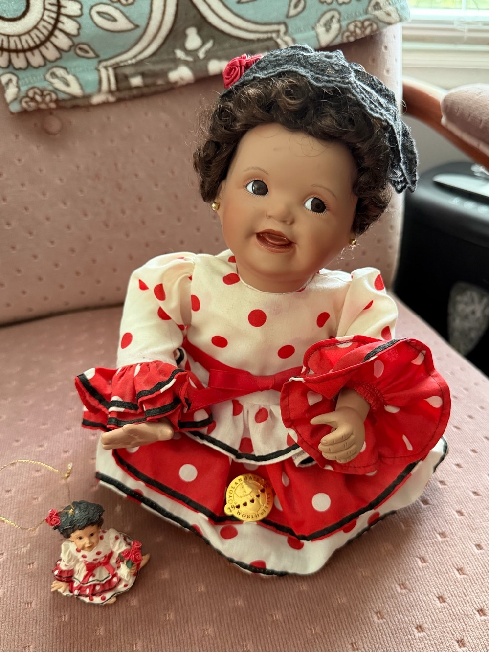 Ashton Drake Yolanda's World Of Love porcelain Doll 1993 Tour Edition